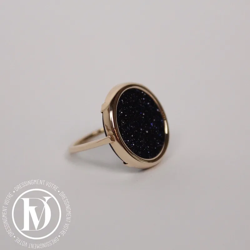 Bague Ajna en or rose et pierre de sable bleu t.50/51 – Ginette NY
