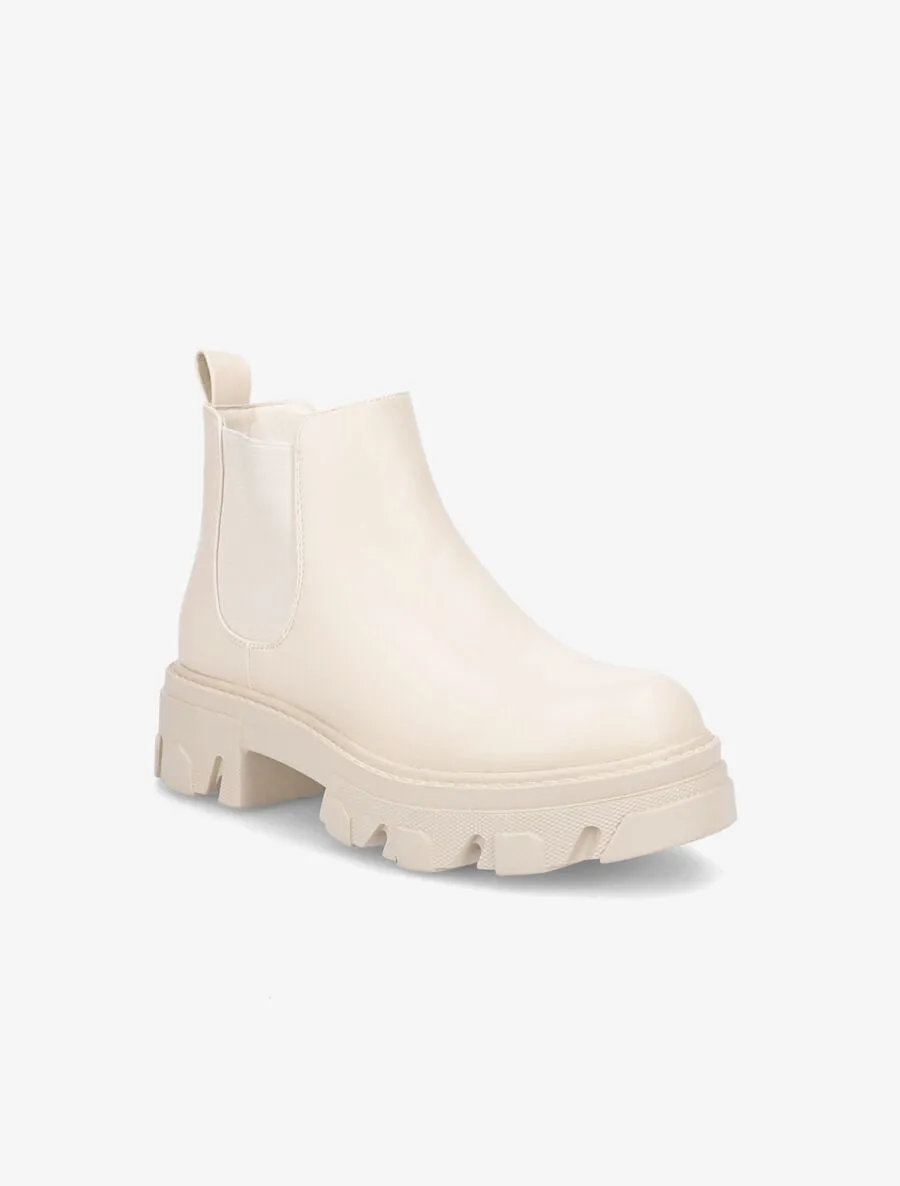 Boots à semelles crantées - Beige