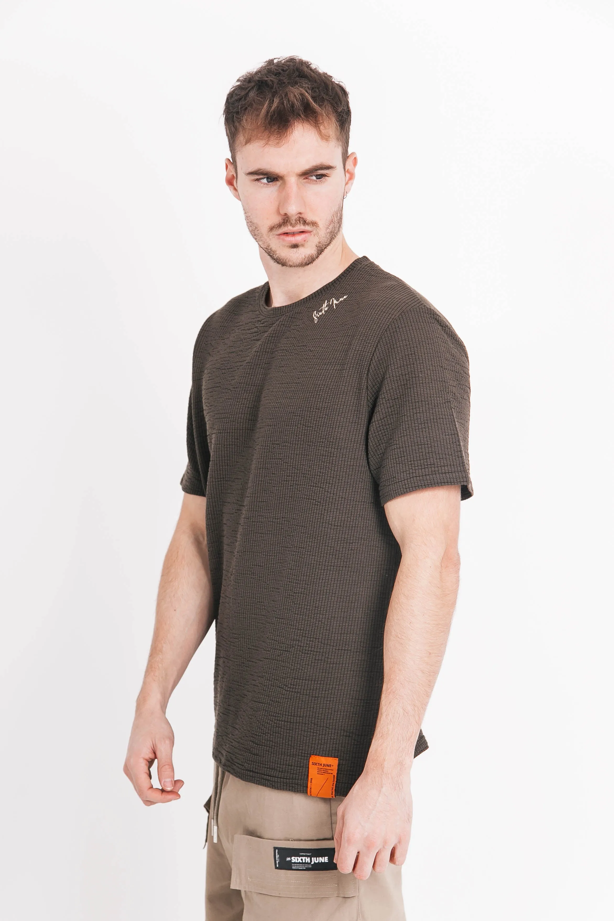 T-shirt gaufré brodé kaki foncé